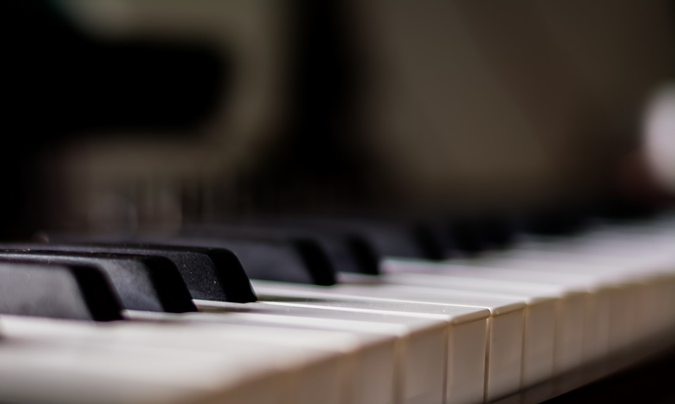 Pouvoir apprendre le piano avec des outils et supports ludiques